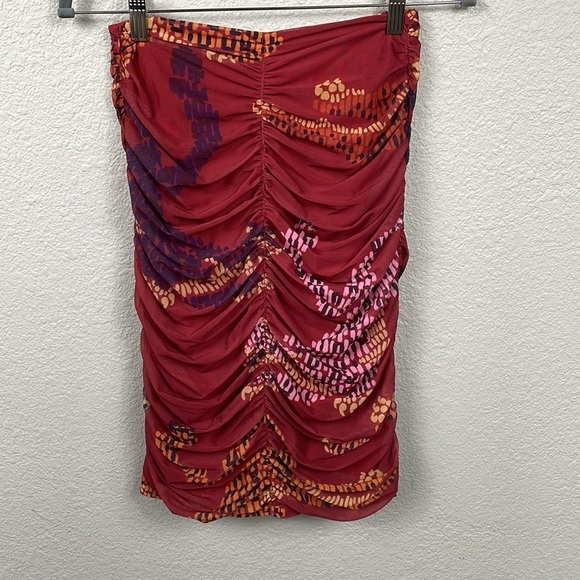 NWT Farm Rio for Anthropologie Ruched Mesh Mini Skirt Red Abstract Sz XXS - Picture 7 of 16